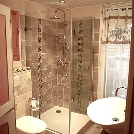 Viva Vitale فندق مبيت وإفطار Pierrevert
